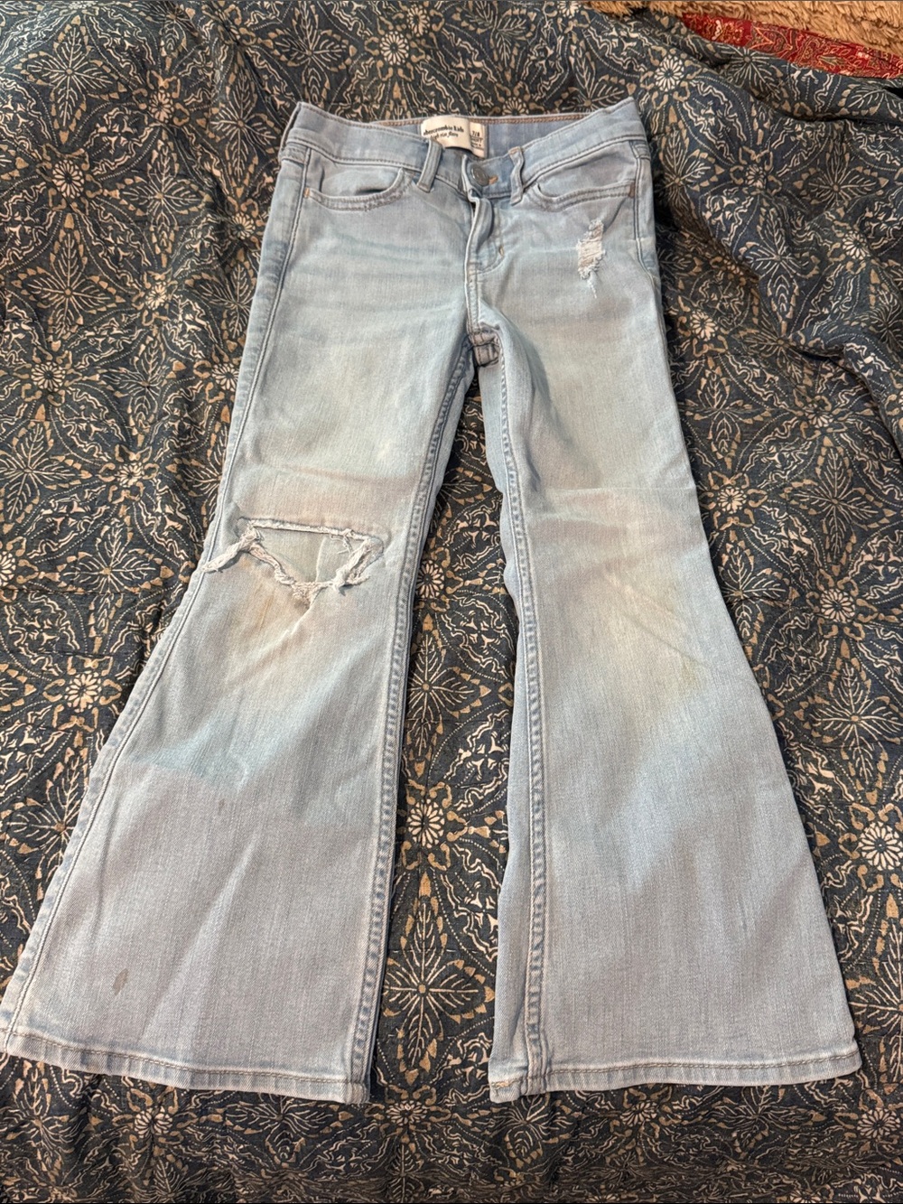 Abercrombie kids - girls “high rise flare” jeans 7/8 short